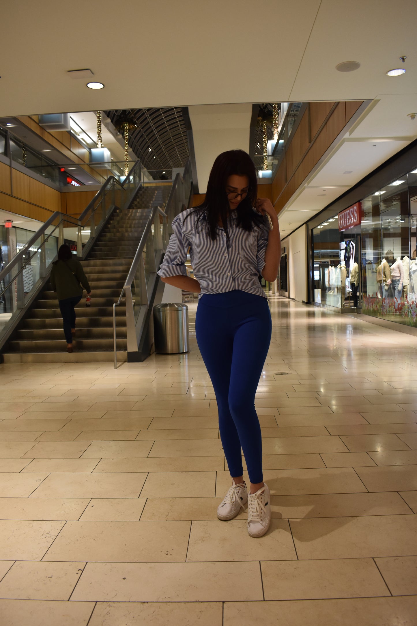 BELLEZA REAL (BANDERA)